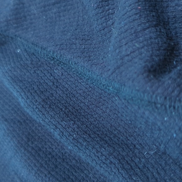 Arizona Jeans Women's Black Waffle Knit Long Sleeve Raglan Top Size Large - Picture 4 of 4